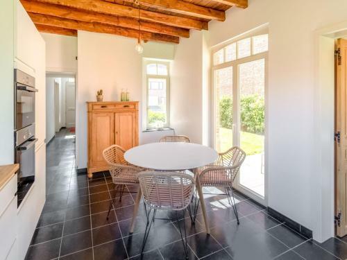 Charming Holiday Home In Oosteeklo With Garden