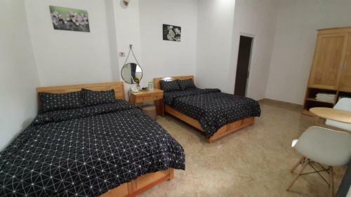 Hotel Kh�ch S?n H?ng Nguy�n