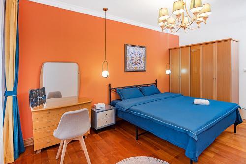 Locals Apartment House 20