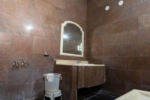 Hotel Shakthi Hill Resorts Pvt Ltd