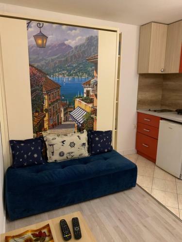Sunstone Apartments