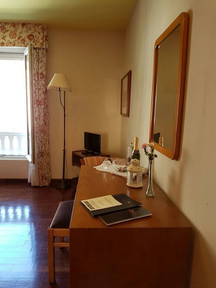 Hotel Calzada Romana