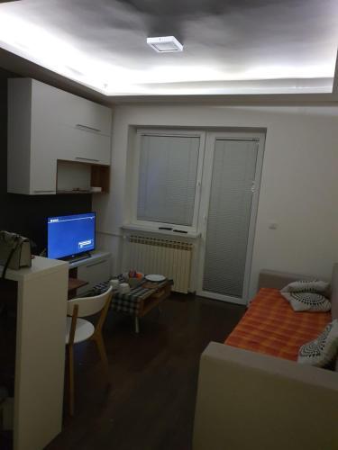 Apartamento Stan Na Dan Ni?,blizu Centra(?air)