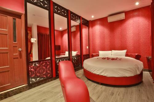 Lotus Hotel The Cupid Room