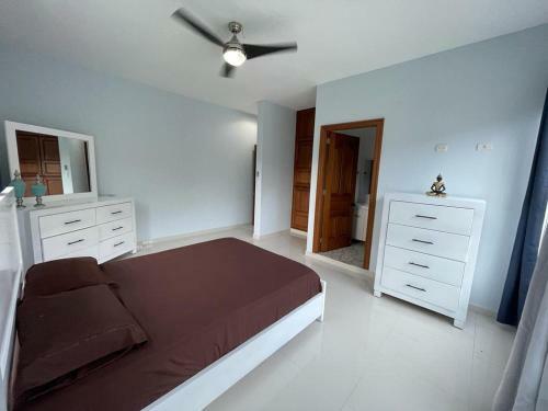 1-2-3 Villa/residencial