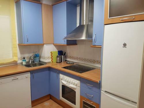 Bonito Apartamento de 2 Dormitorios En Almu�ecar