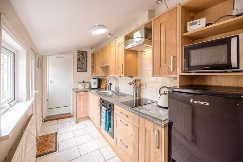 Coachman's Cottage Wrentham Air Manage Suffolk