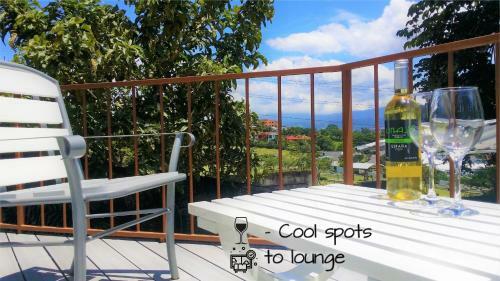 Escazu Vintage Apartments With Great Location & View