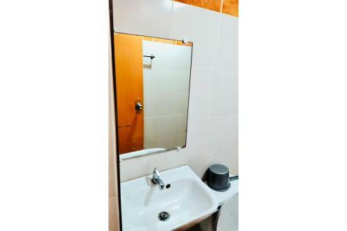 Hotel Oyo 871 Herel Guest House