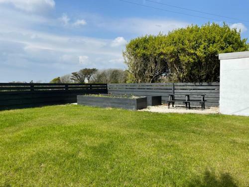 Charming 3 Bedroom Cottage - Praa Sands