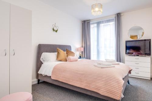 Unique Boutique Apartment 2 Bed - Free Parking.
