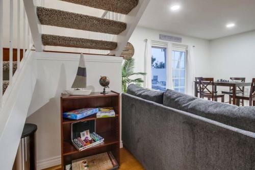 Newly Remodeled, Beautiful Home Away From Home