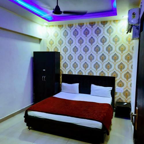 Hotel Samrat
