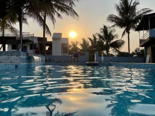 Grey House Villa 6bhk Karjat