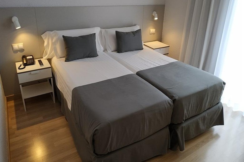 Hostal Mendez Nu�ez Alicante