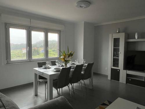Apartamentos Maria de Lucia- Segundo Piso