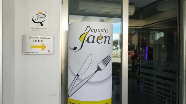 Hostal Pensi�n Restaurante Casablanca