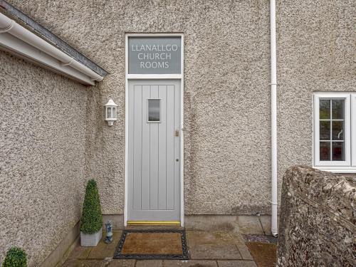 Pass The Keys Spacious Historic Cottage Minutes From Coast