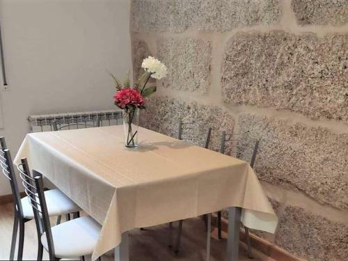 Charming Apartment In Ourense Overlooking The City