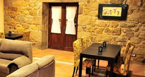 Hostal O Paxareco De Ay