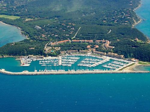 Enticing Apartment In Punta Ala With Private Terrace