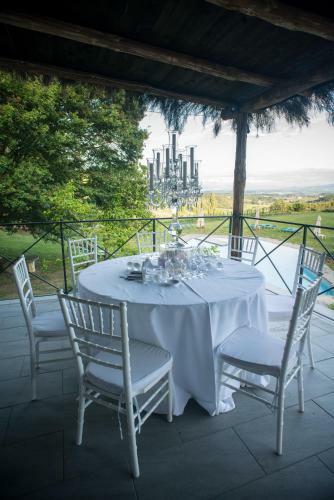 Lake Apartment In Villa Massi