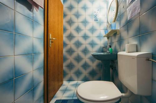 Apartments Lovre - Close To The Sea