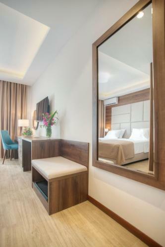 Hotel Twelve By Aycon