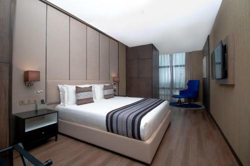 Hotel Ioka H�tel & Suites Lom�