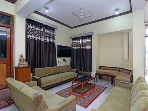 Oyo 80830 Hotel Buddha International