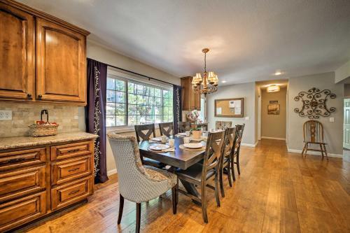 Lake Arrowhead Home With Fireplace And Game Room!