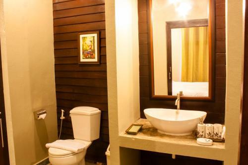 Hotel The Bank River House Ayutthaya
