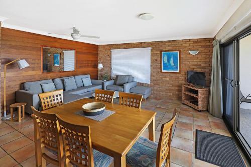 Illawong Apartments