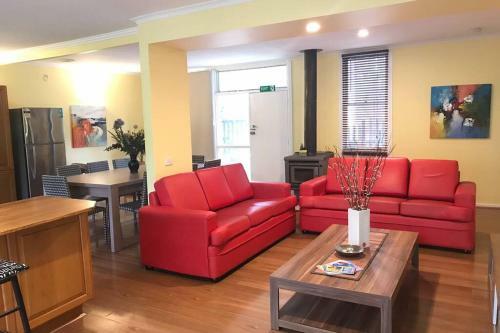 Apartamento Spacious Garden Cottage, Pets Ok