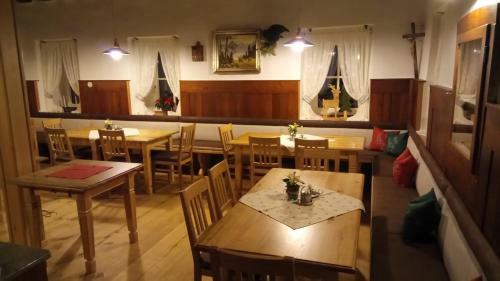 Hostal Gasthof Zauchenwirt