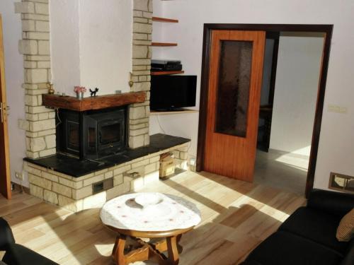 Modern Holiday Home In Stavelot With Garden