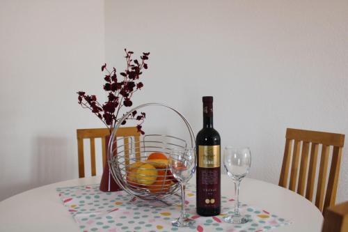 Apartamento Potpuno Opremljen Stan U Centru Trebinja