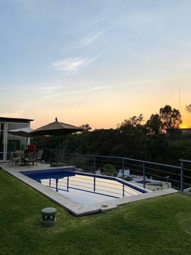 Casa Con Vista �nica Alberca Privada Palapa Tv