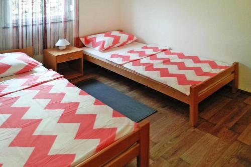 Apartment In Vir Near The Beach