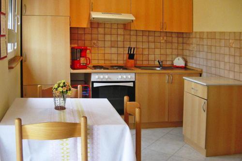 Apartment In Vir In A Beautiful Environment