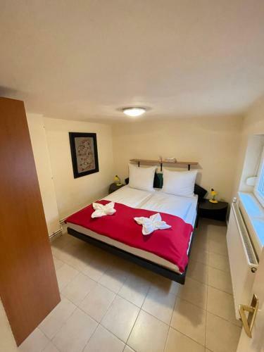 Hunyadi Nyaral�