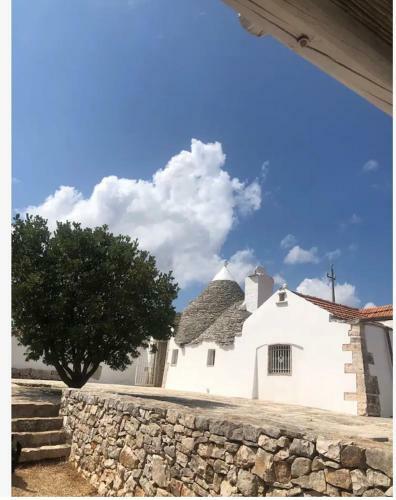 Trulli Lalu Incantevoli Alberobello