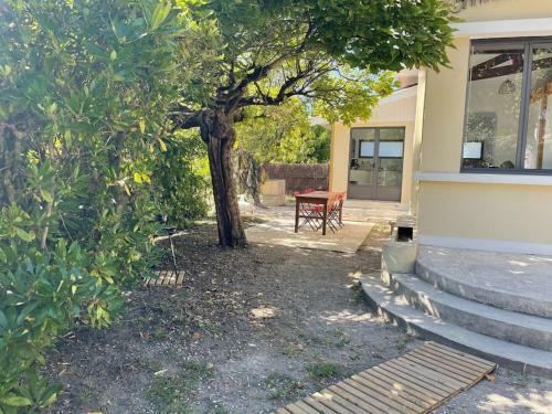 Belle Maison � 400 M Du Bassin