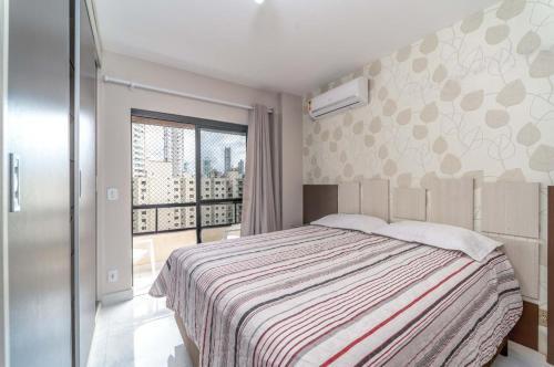 Apartamento Lindo Apto Central Com Churrasqueira.