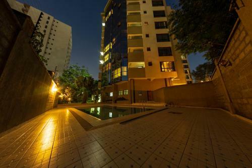 Nairobi Elegant 2-bedroom Apartment With Pool/gym