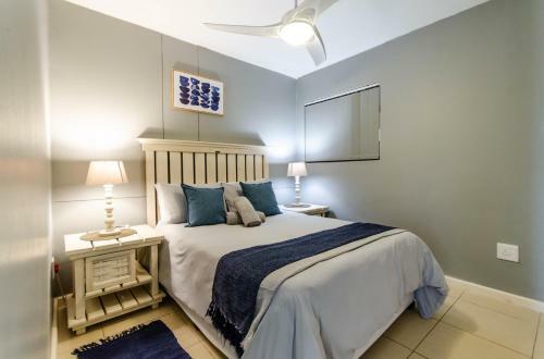 Grace 10 Two Bedroom Beach Front Apartment