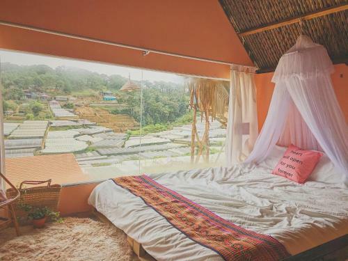 Lodge M�i L� Home & Cafe