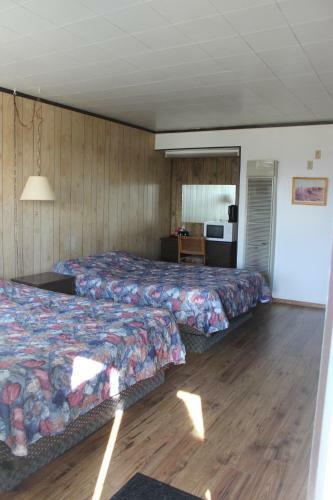Windmill Motel