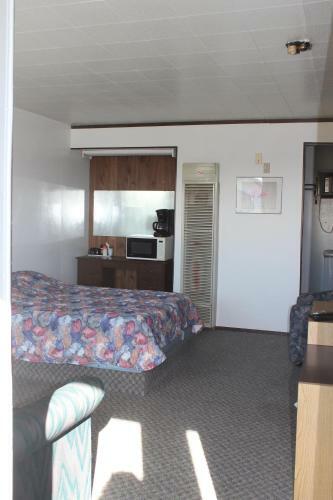 Windmill Motel