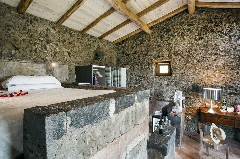 Agroturismo Monaci Delle Terre Nere